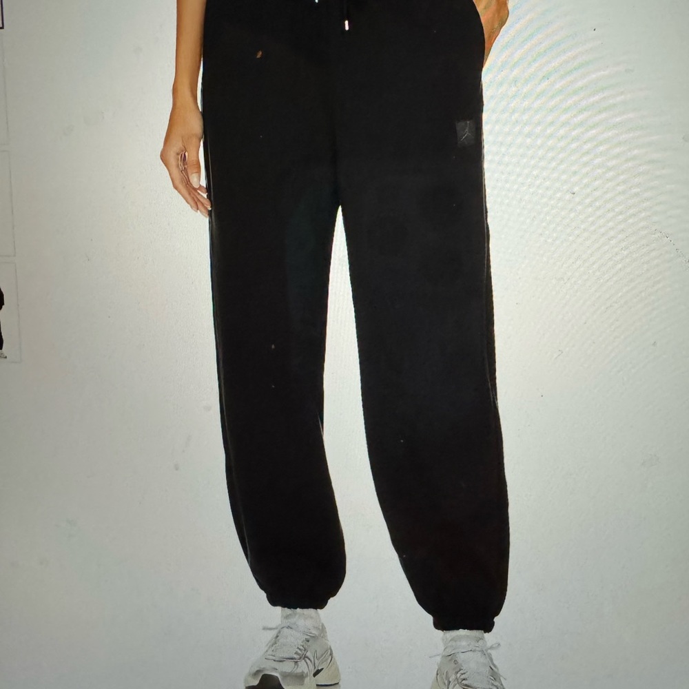 Jordan Fleece Pants size L, NWOT